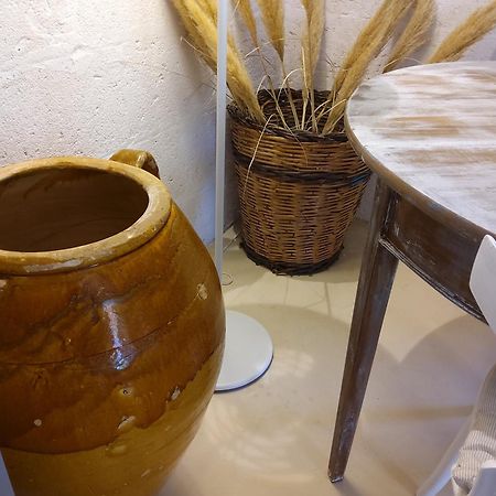 Casetta Vacanza In Campagna Aradeo Bagian luar foto