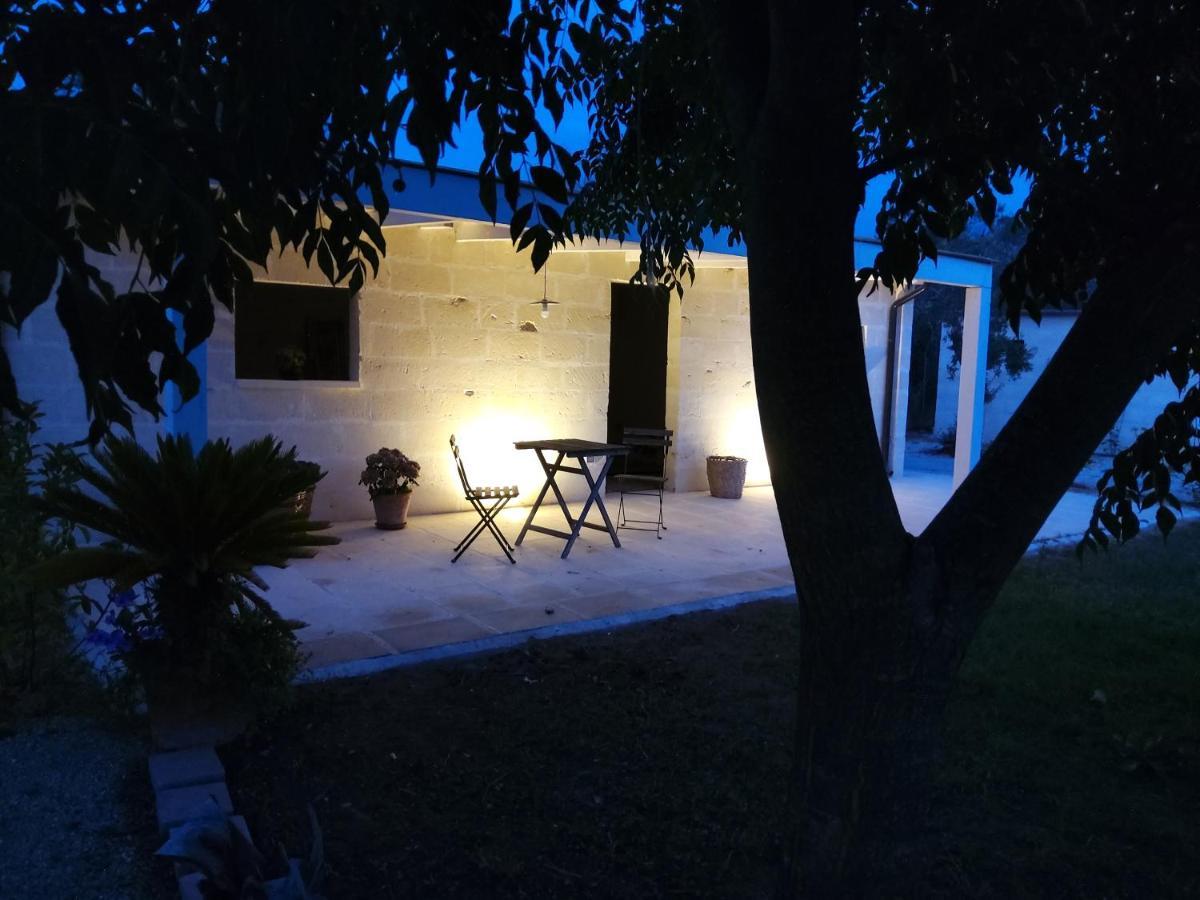 Casetta Vacanza In Campagna Aradeo Bagian luar foto