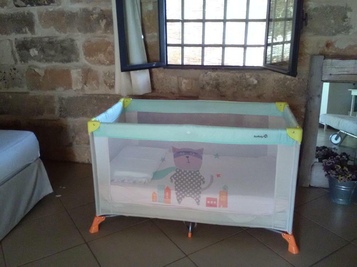 Casetta Vacanza In Campagna Aradeo Bagian luar foto