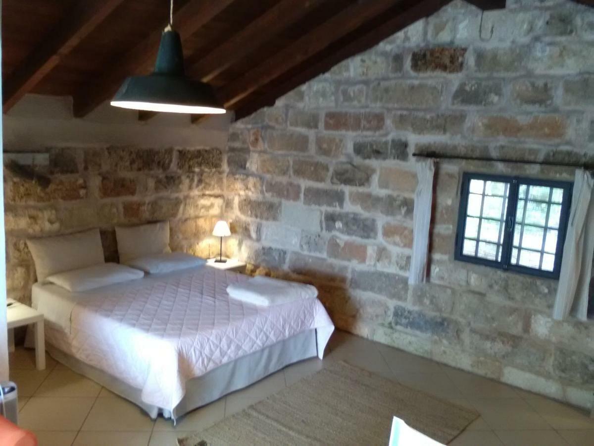 Casetta Vacanza In Campagna Aradeo Bagian luar foto